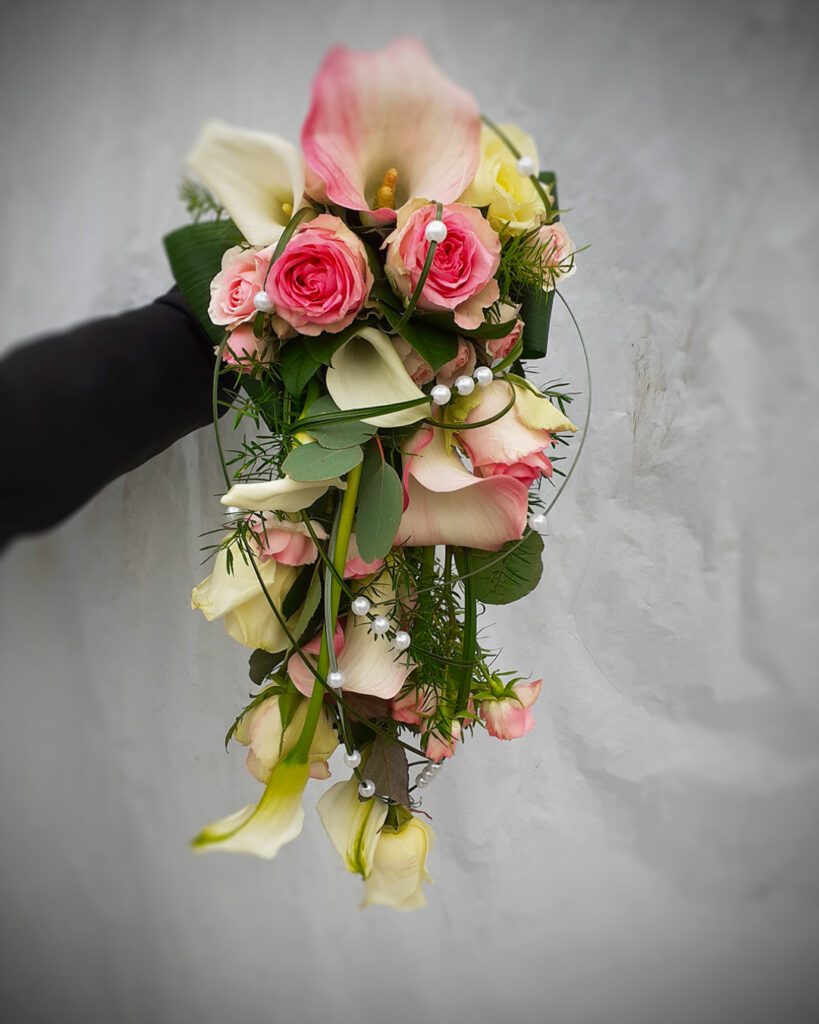 bouquet de mariée composition bouquet pas cher